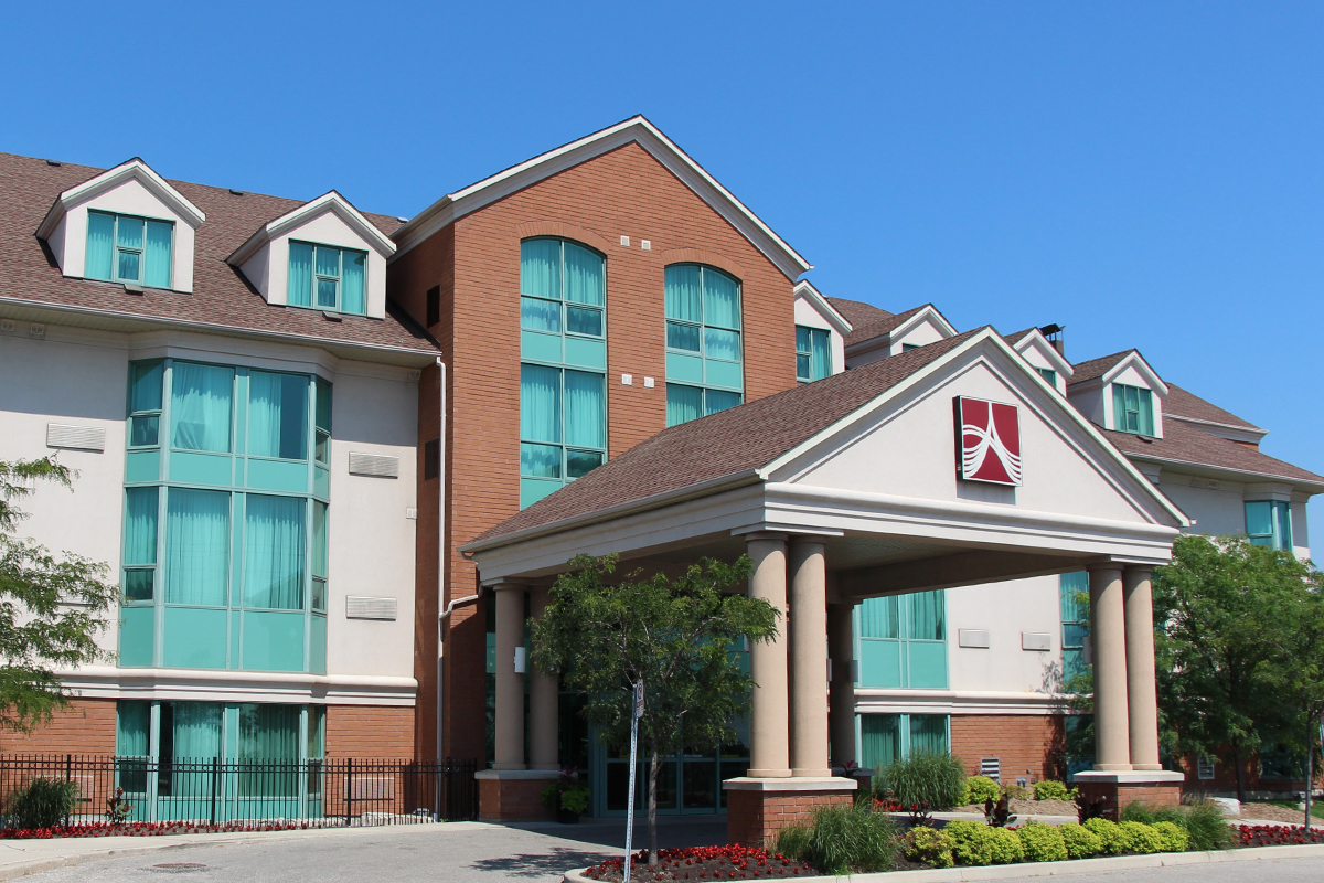 Hotel Accommodations in Hamilton, Burlington and Mississauga | Admiral Inn